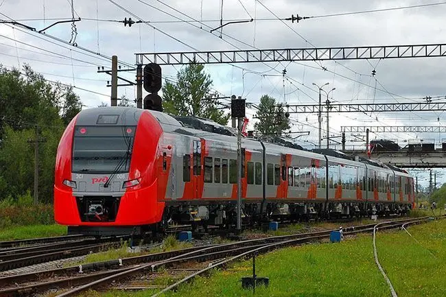 Поезд Ласточка